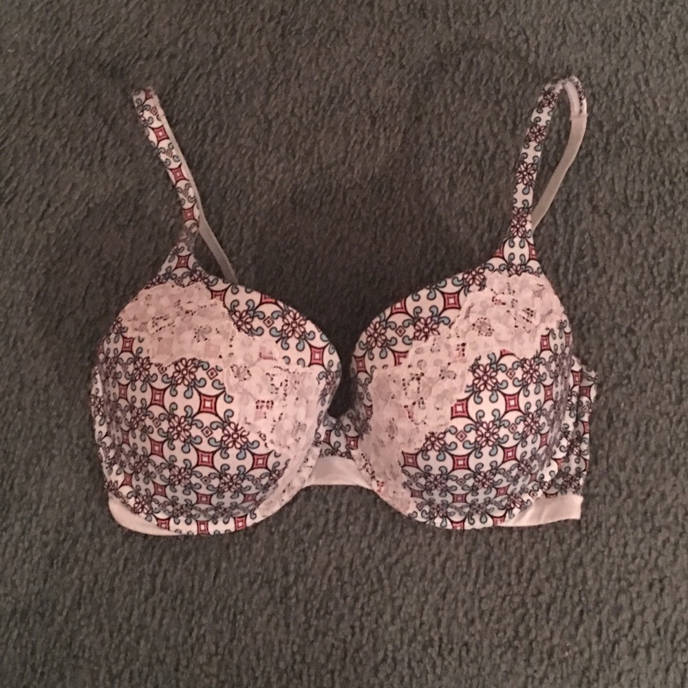 32DDD Multi-color Victoria’s Secret bra